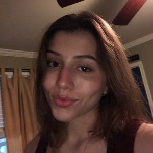 Meet your Posher, Bella